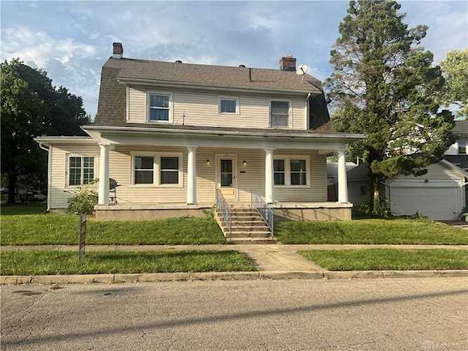 121 W Beechwood Avenue Dayton, OH 45405