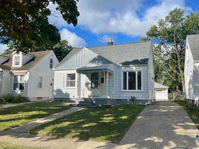 4192 Edmund St Wayne, MI 48184