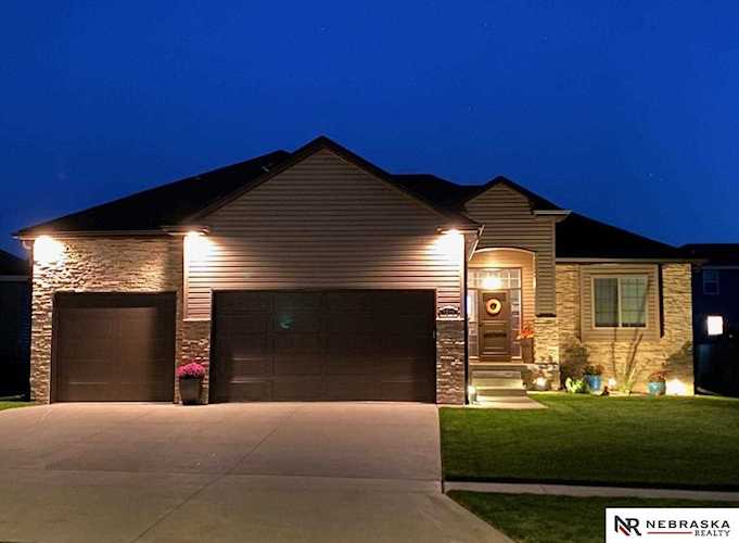 7319 Lilee Ln Lincoln, NE 68516