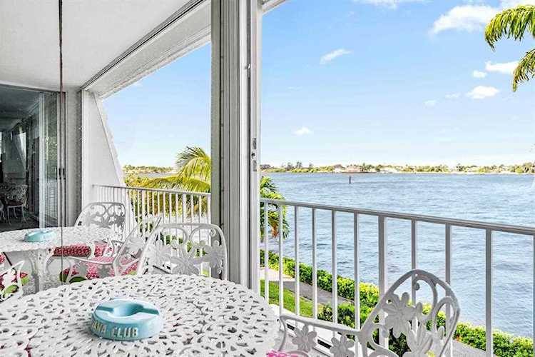 Address Withheld Palm Beach, FL 33480