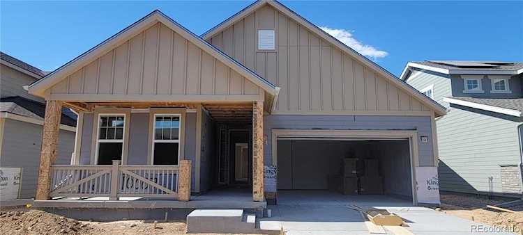 10007 Vaughn St Commerce City, CO 80022