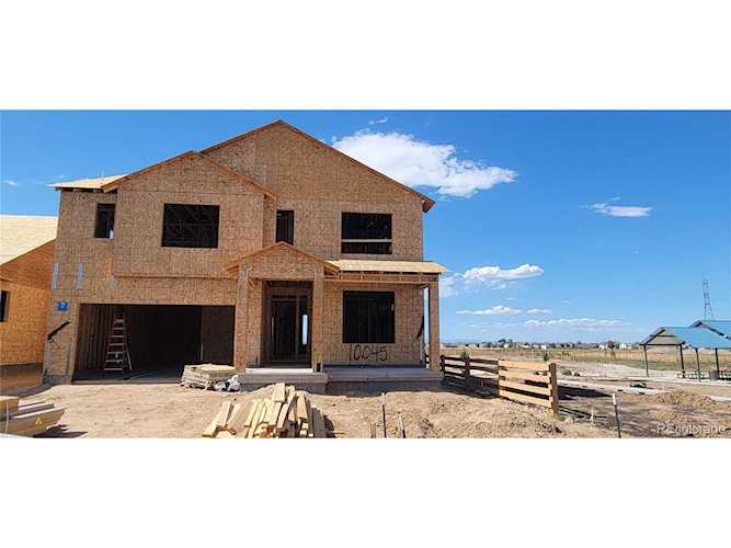 10045 Uvalda St Commerce City, CO 80022
