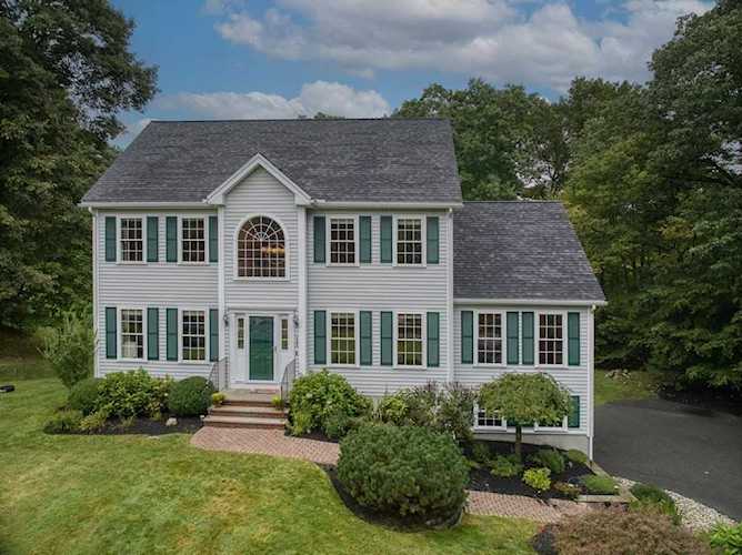 163 Forest St. Middleton, MA 01949 | MLS 73039864 Photo 1
