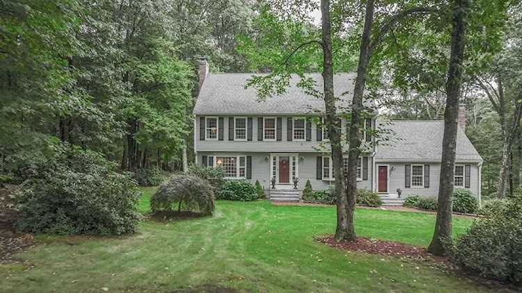 106 Wildwood Rd. Andover, MA 01810