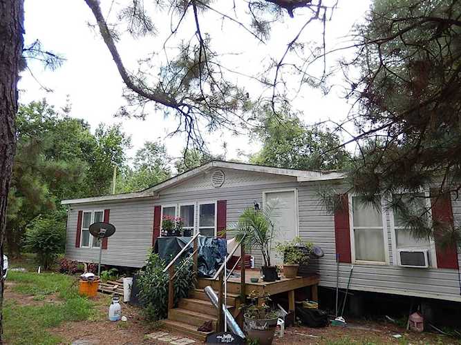 1129 Ames Barineau Rd Havana, FL 32333