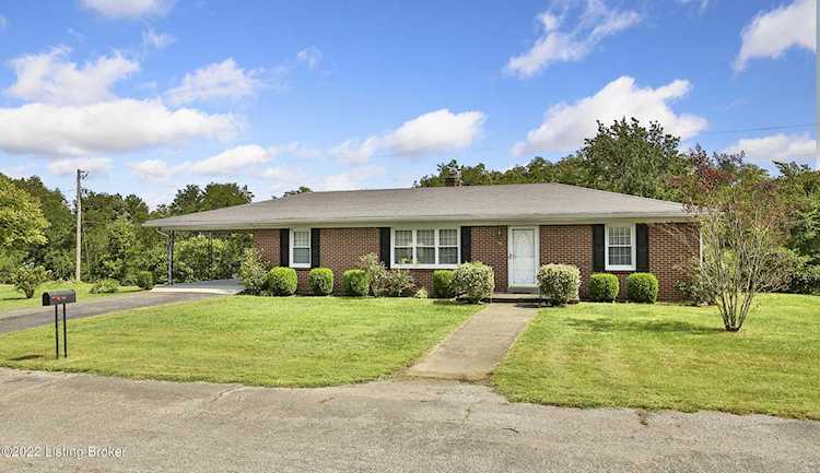 58 Woodson Ct Taylorsville, KY 40071
