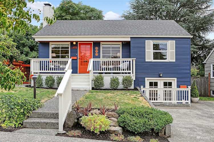4131 SW Portland St Seattle, WA 98136