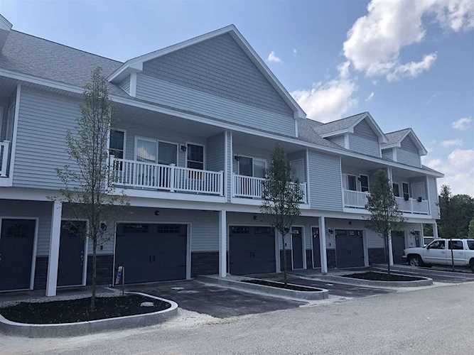 2 Cleveland Ave #3 Concord, NH 03301