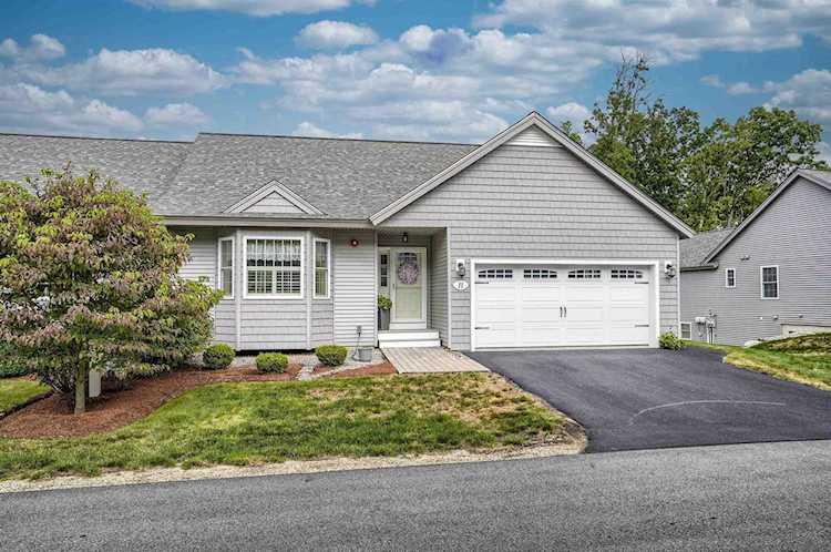 11 Ayrshire Ave Atkinson, NH 03811