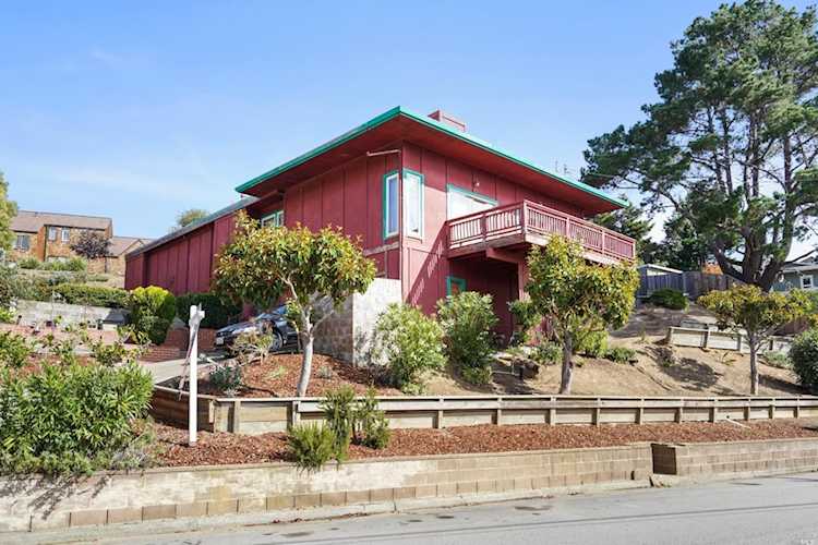 81 Buckelew Street Sausalito, CA 94965