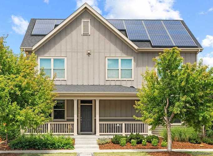 8493 E 49th Place Denver, CO 80238