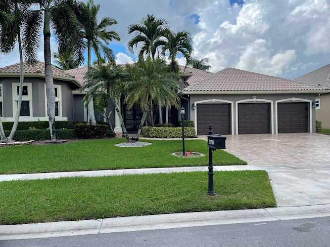 21741 Fall River Drive Boca Raton, FL 33428