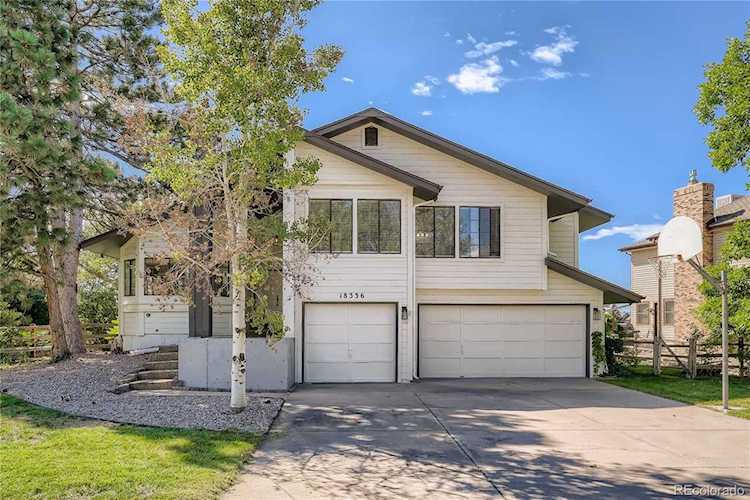 18336 E Berry Dr Centennial, CO 80015