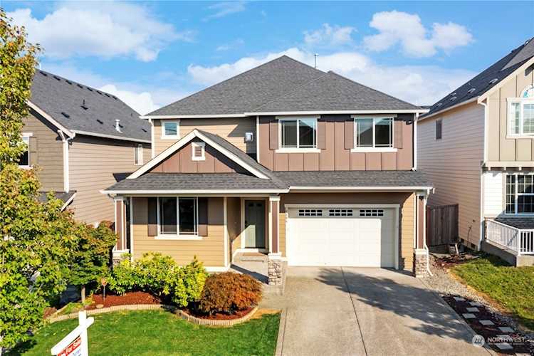 5606 Charlotte Ave SE Auburn, WA 98092