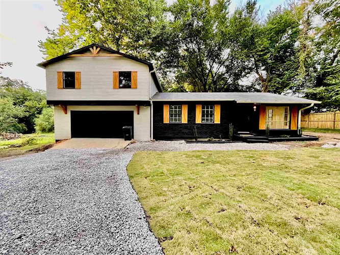 210 Martha Cv Oakland, TN 38060 | MLS 10134035 Photo 1