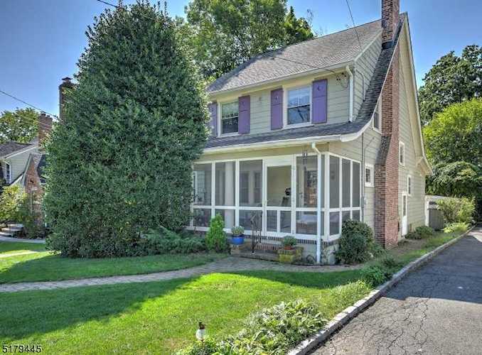 8 Winding Way West Orange Twp., NJ 07052