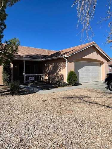 11788 Cornell St Adelanto, CA 92301