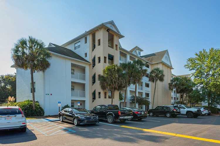 4274 Calinda Lane #UNIT 215 Niceville, FL 32578 | MLS 908686 Photo 1