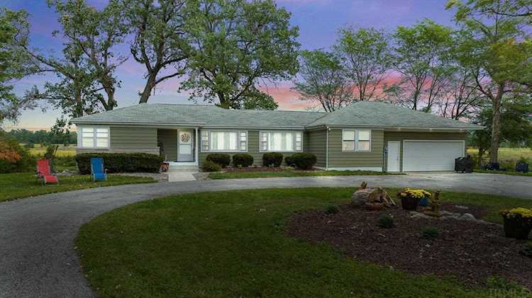 14618 W Washington Center Fort Wayne, IN 46818