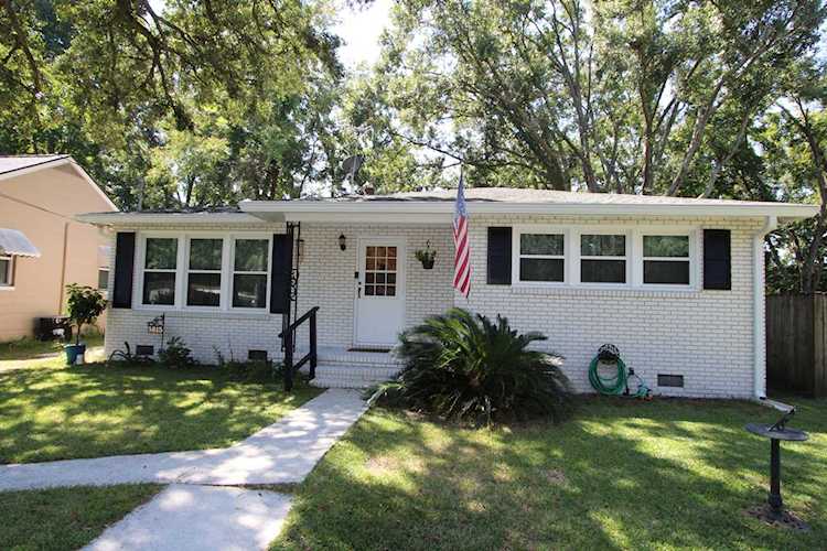 5815 Moore St Hanahan, SC 29410 | MLS 22024747 Photo 1