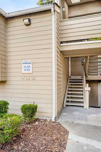 1840 S 284th Ln #H-201 Federal Way, WA 98003