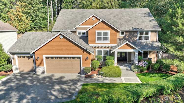 10534 SE 300th St Auburn, WA 98092