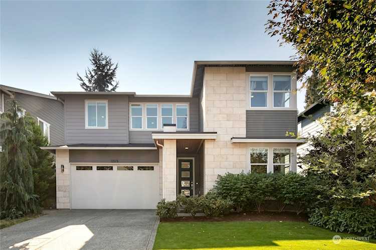13515 NE 203rd Ct Woodinville, WA 98072