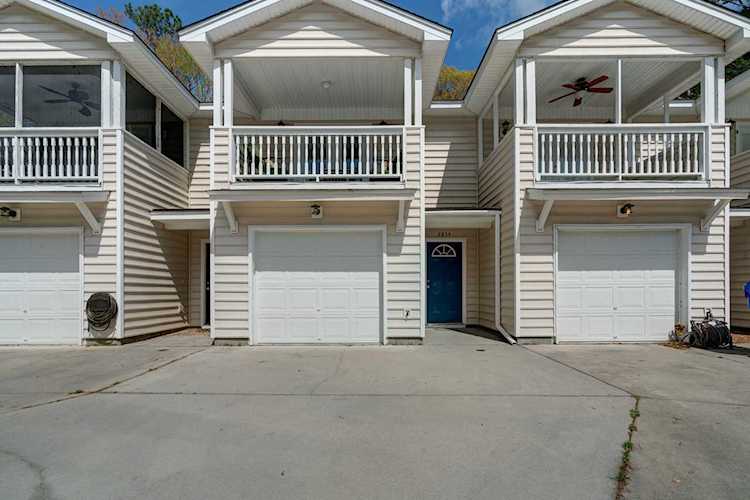 2854 Mackenzie Ct Mount Pleasant, SC 29466