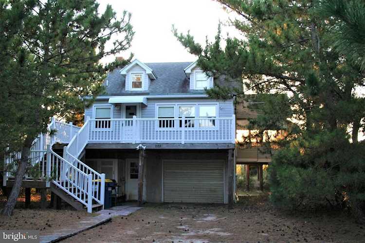 807 Bunting Ave Fenwick Island DE is a home for sale | BEACHLIFE | Photo 1