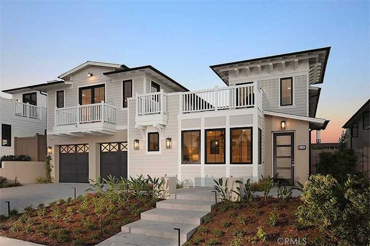 208 Via Socorro San Clemente, CA 92672