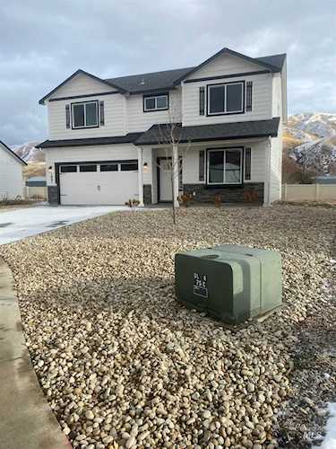 157 Dovetail Dr Horseshoe Bend, ID 83629