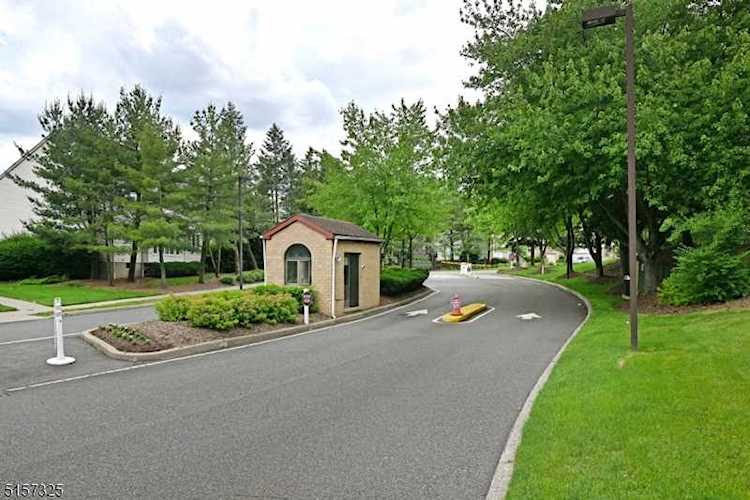 1109 Smith Manor Blvd West Orange Twp., NJ 07052