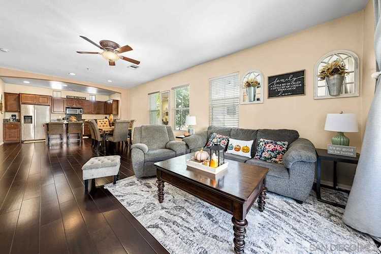 1661 Brittle Bush Dr. #275 Chula Vista, CA 91915
