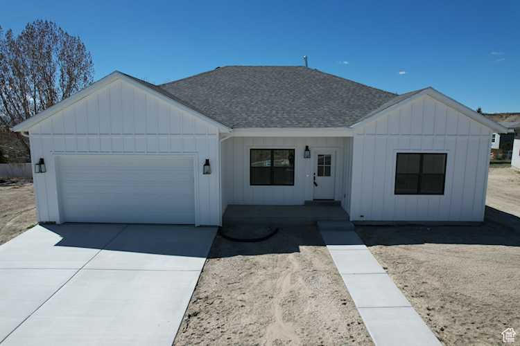 871 N 1820 (Buckhorn Dr.) E Price, UT 84501