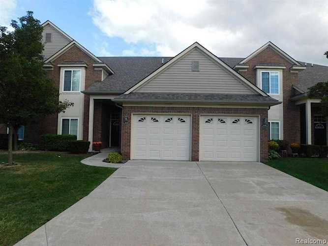 14449 Shadywood, Sterling Heights, MI 48312 in Sterling Creek Condo #929|Macomb MLS# 60145074 Photo 1
