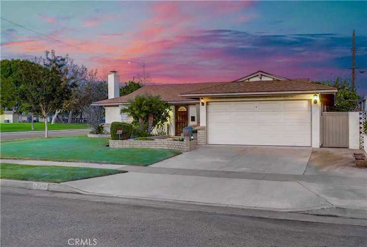 12072 Winton St Garden Grove, CA 92845