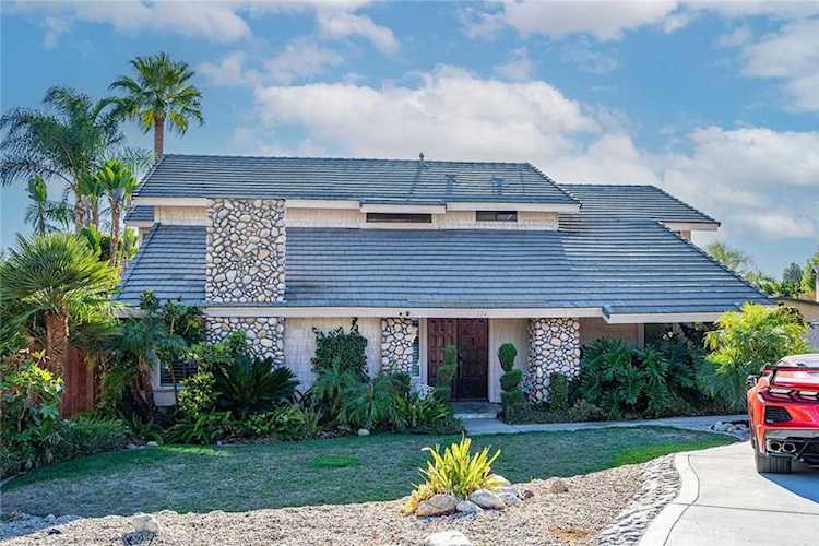 174 Woodstock Ct Claremont, CA 91711