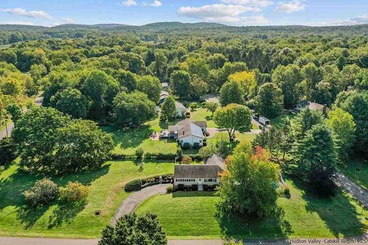 18 Meadow Rd in New Paltz, NY 12401 | New Paltz NY home for sale Photo 1