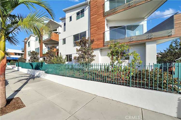 3928 E Coast Highway Corona Del Mar, CA 92625