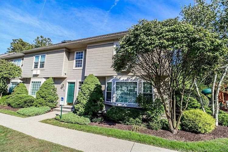 30 Glen Ridge Court New Milford, CT 06776