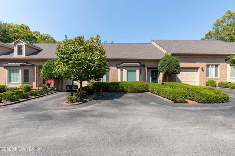 2635 Seminary Dr Louisville, KY 40241