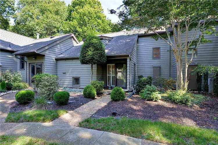 232 Archers Mead Williamsburg, VA 23185