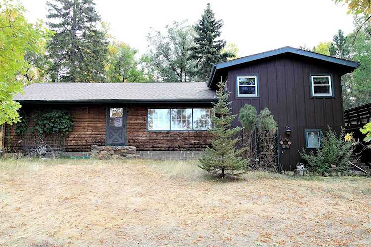 4301 SE 38th St Minot, ND 58701