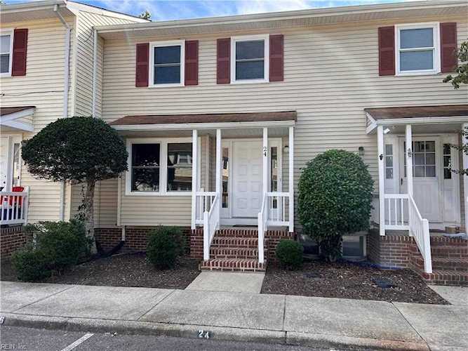 24 Bromley Dr Williamsburg, VA 23185