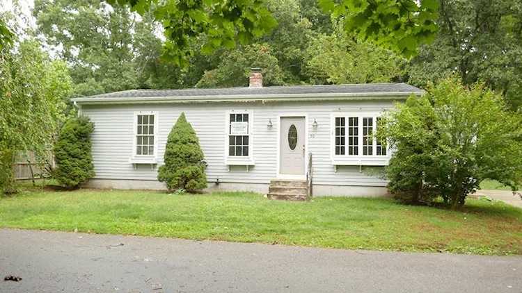 50 Lancaster St Seekonk, MA 02771