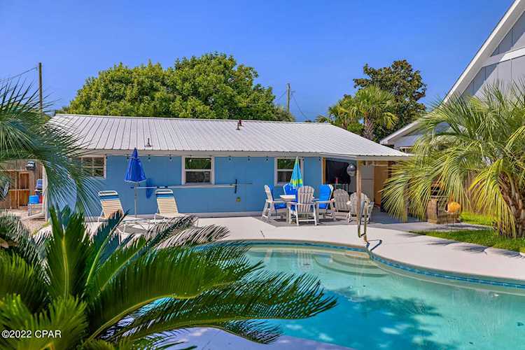 207 S Wells St Panama City Beach, FL 32413