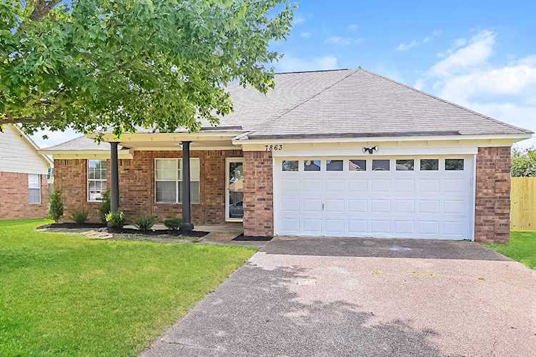 7863 Marsha Woods Cv Memphis, TN 38125