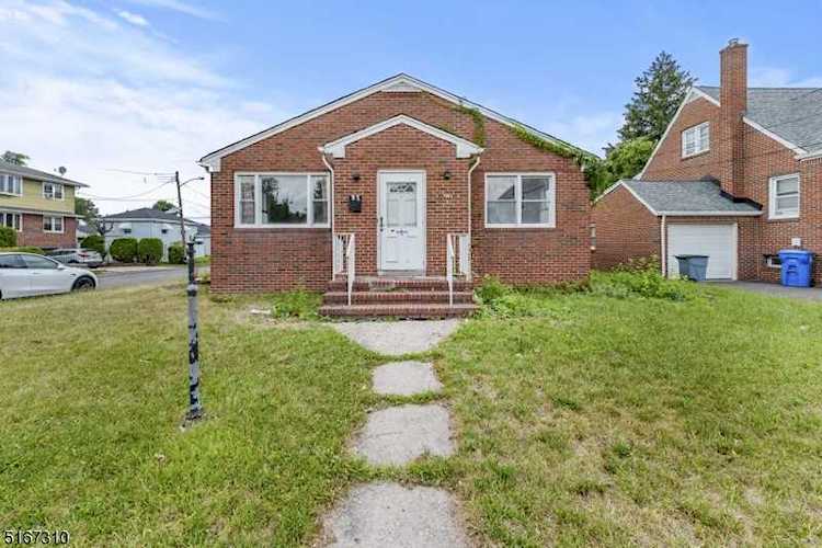 1301 Monmouth Ave Linden City, NJ 07036