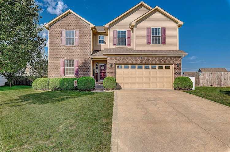 2804 Corlee Crescent Brownsburg, IN 46112