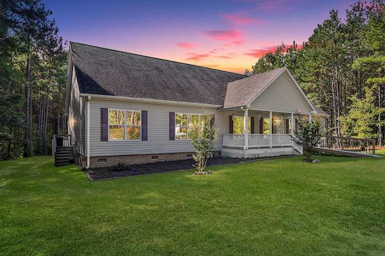 1513 Trailwood Drive Creedmoor, NC 27522
